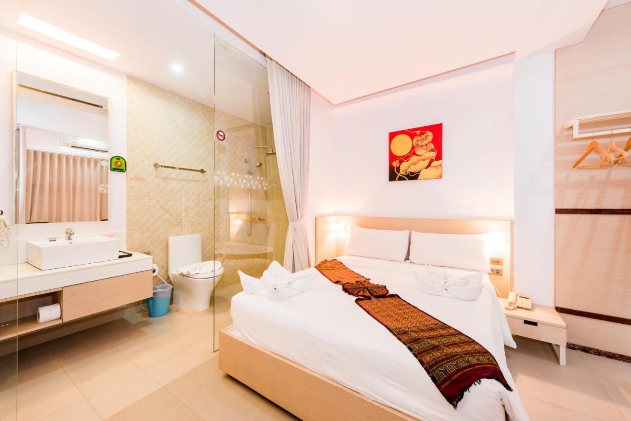 My Hotel Phuket Patong Kültér fotó